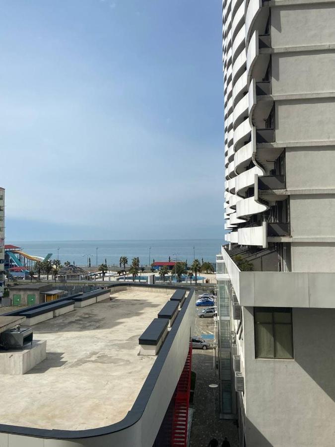 Grand Mall Apartment Batumi Exterior foto